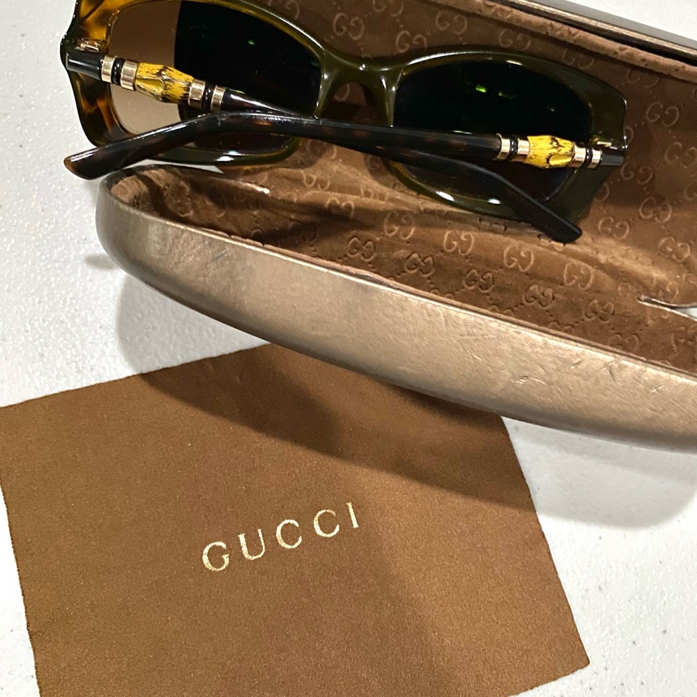 Gucci Bamboo Sunglasses with Case